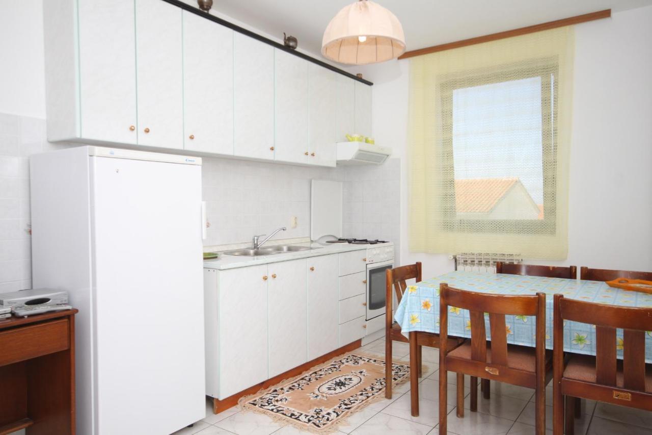 Apartments With A Parking Space Mali Lošinj Exterior foto
